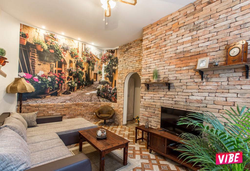 Bp Design Hotel And Apartman Budapest Luaran gambar