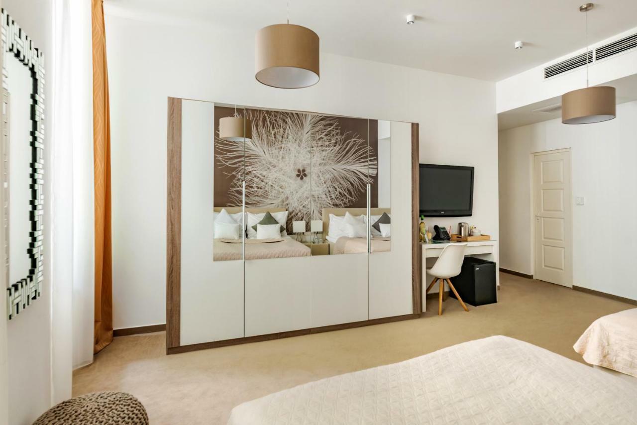 Bp Design Hotel And Apartman Budapest Luaran gambar